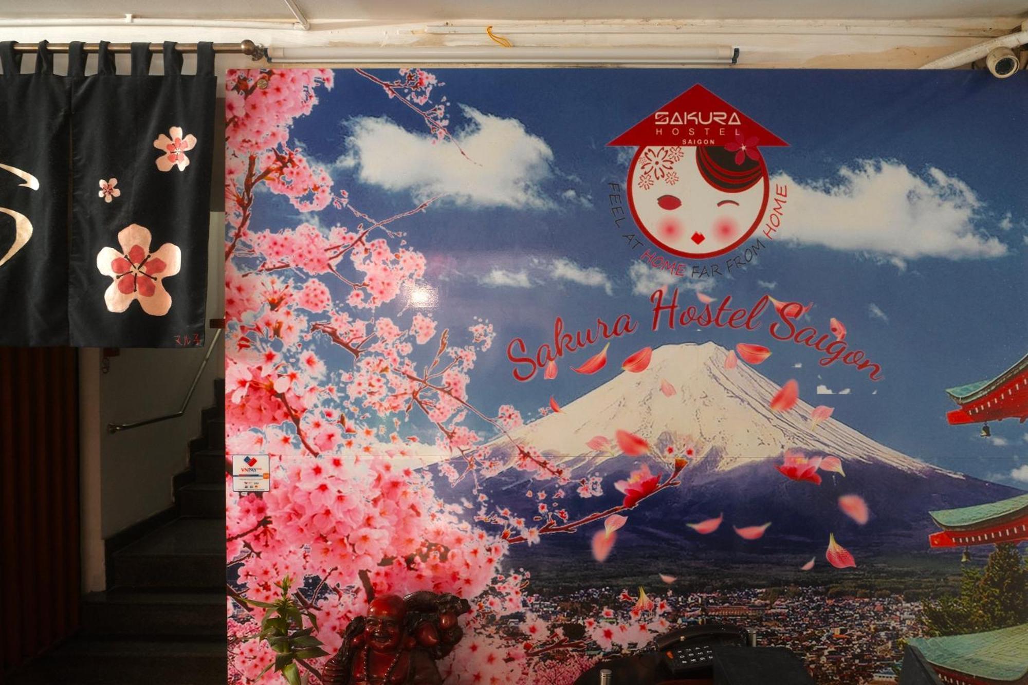 Sakura Hostel Saigon Хошимин Экстерьер фото