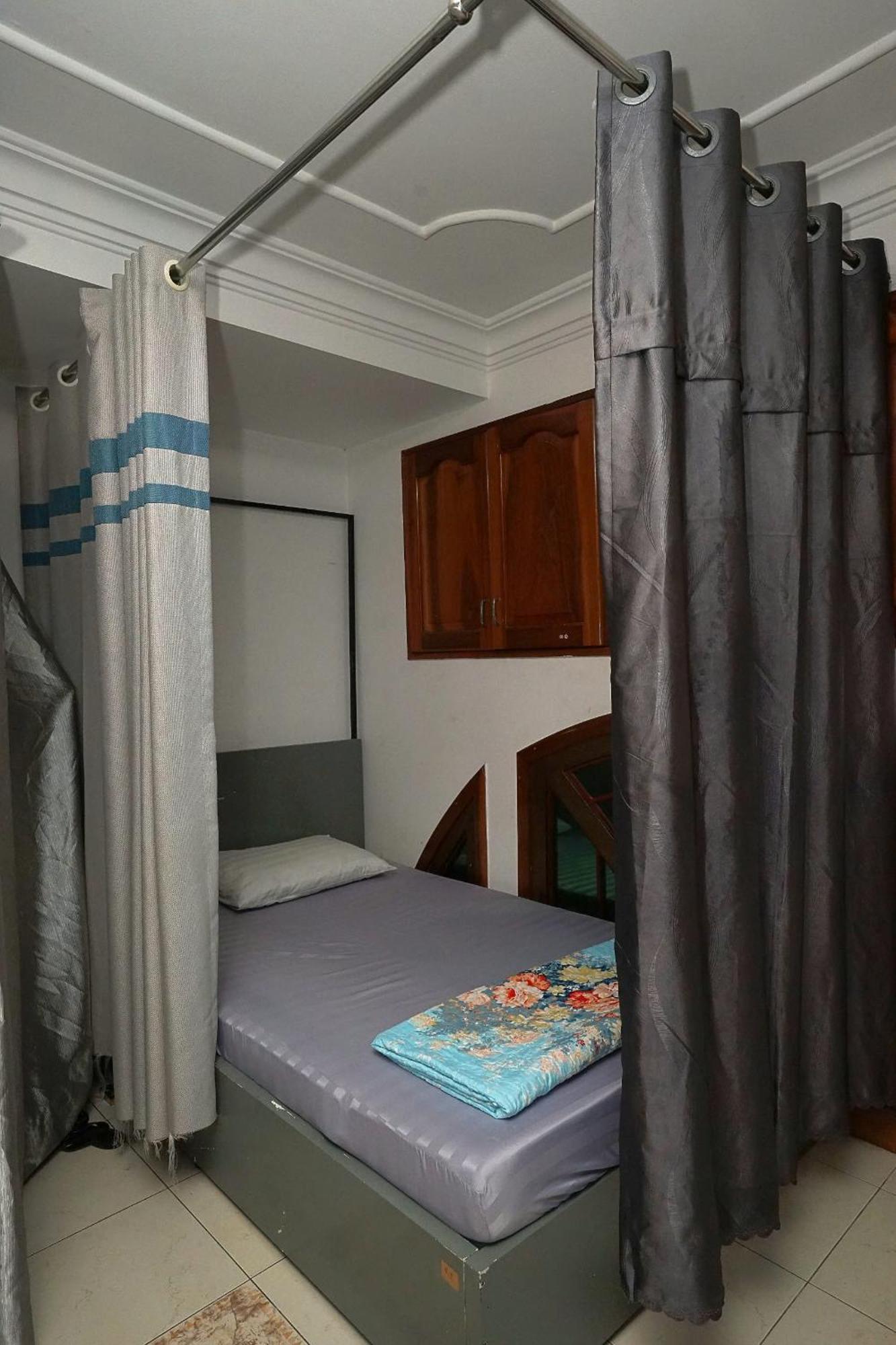 Sakura Hostel Saigon Хошимин Экстерьер фото